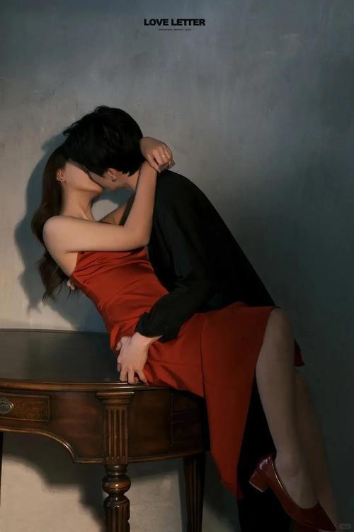 羊圈监控拍下妻子8年婚外情，男子持刀报复获刑15年：冲动是魔鬼，别让情绪毁了一生