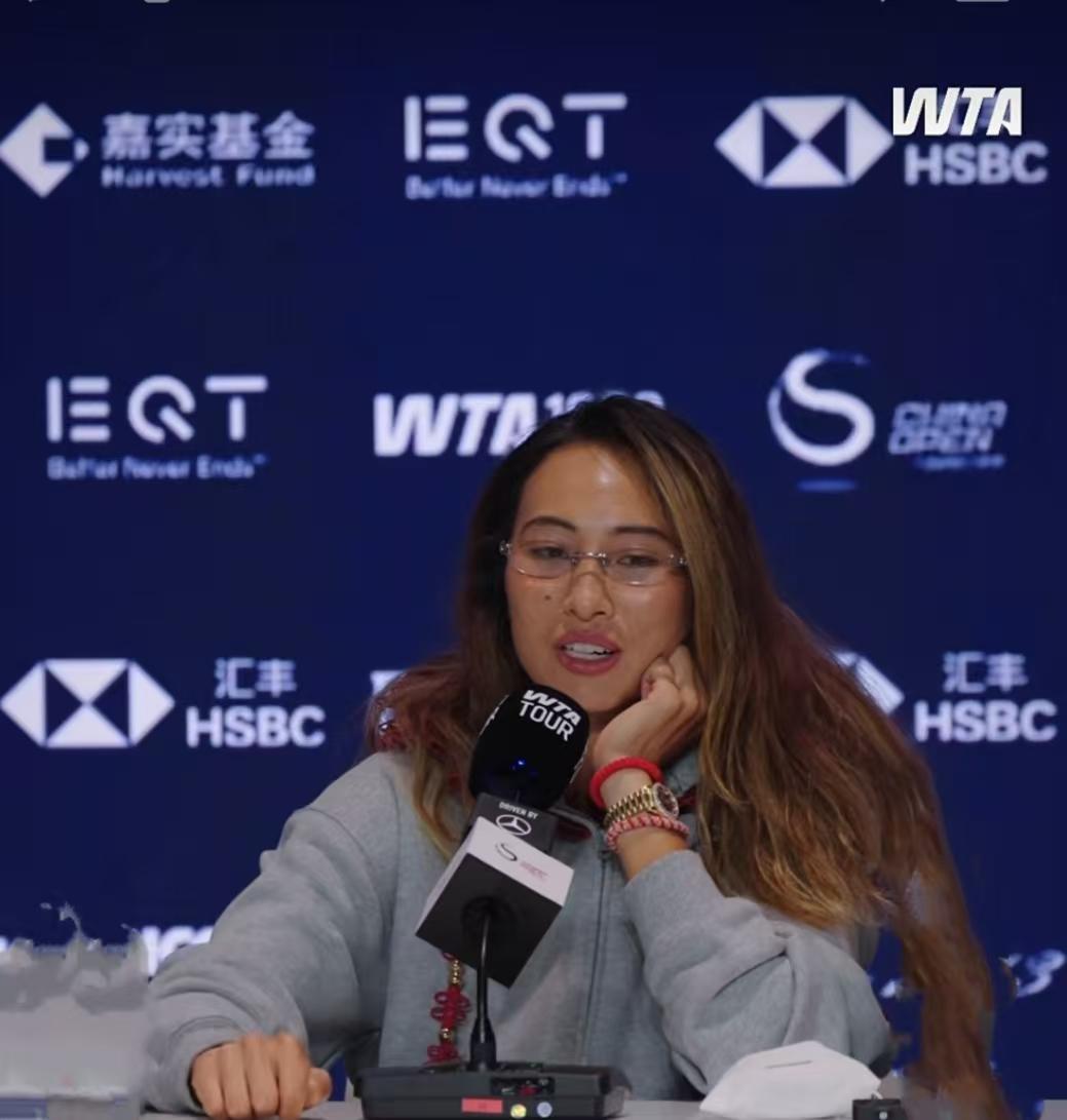 “中网对我来说跟大满贯一样重要。”🇨🇳郑钦文说

2026中网赛前发布会上，