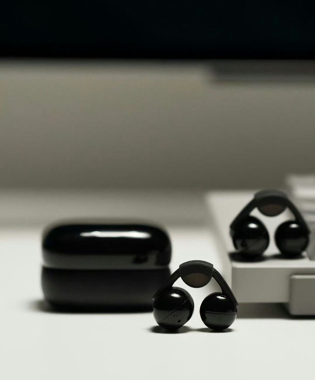 索尼音扣 LinkBuds Clip采用开放式结构，耳朵不会被堵住，久戴不闷，音