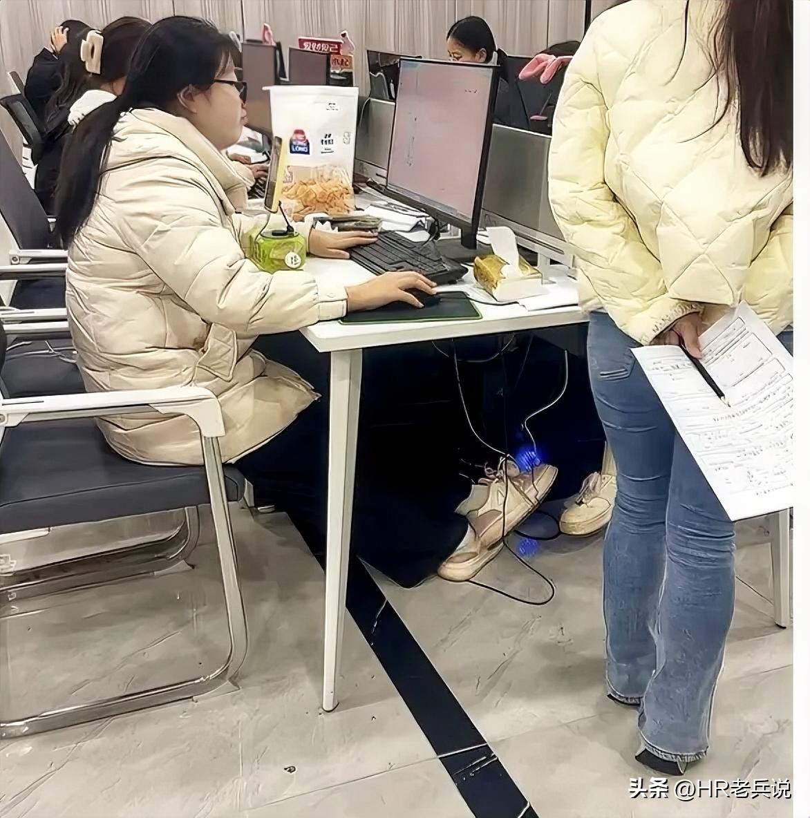 话说作为一个打工人，我们整天都在自我安慰说“不要内耗”，但直到今天看到项目部一个