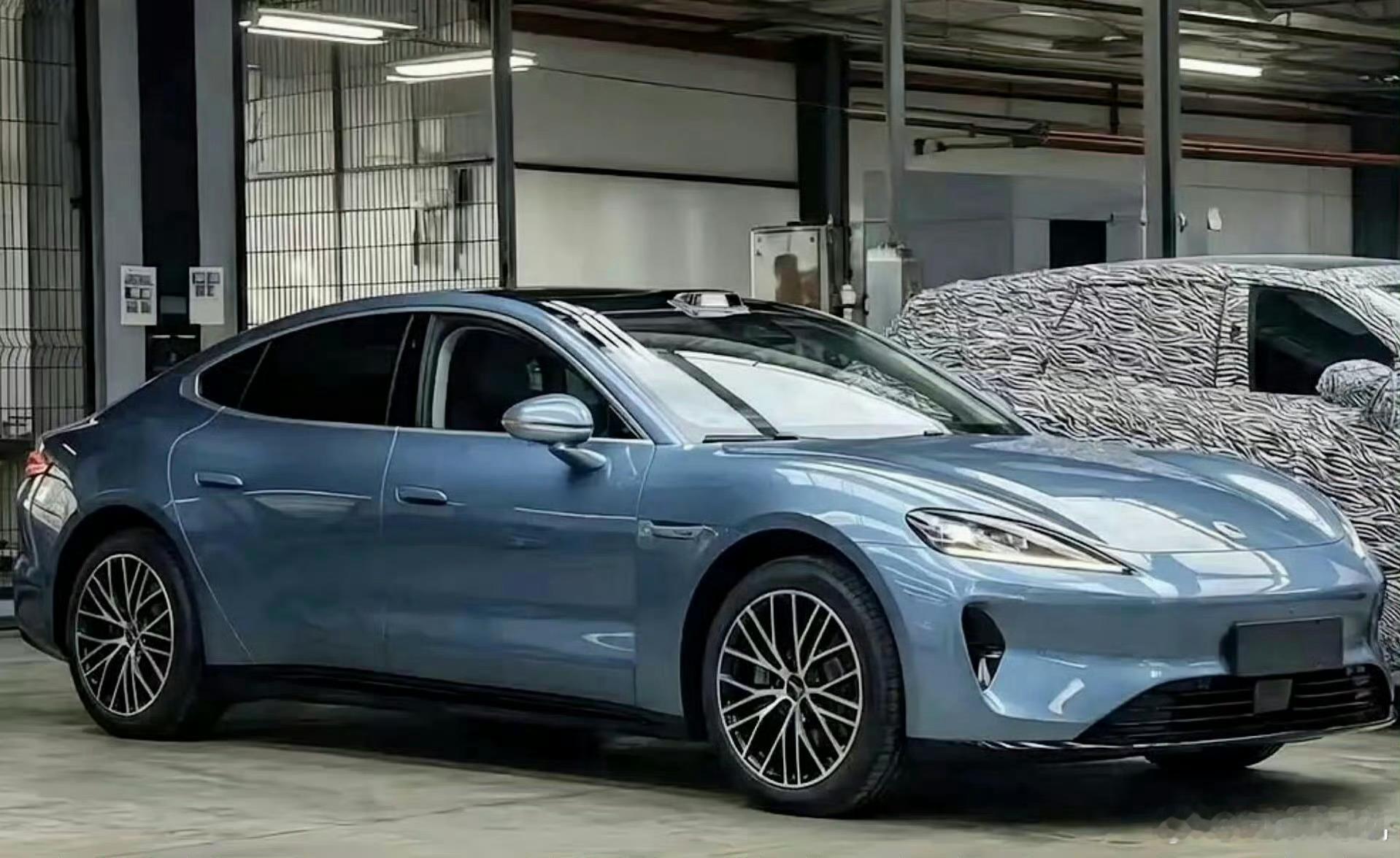 尚界Z7实车曝光了，这颜值你们评价一下。