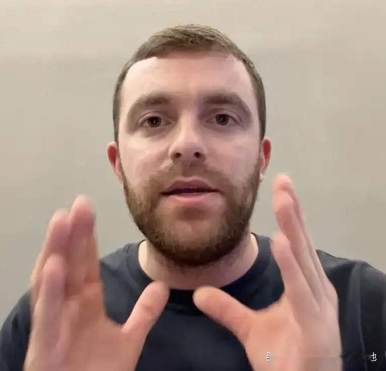 看来除了引援here we go ，罗马诺还有很多利好的消息第一时间会发布，比如