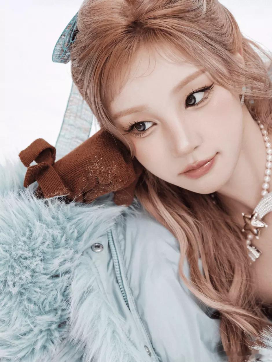 分享娱乐分享娱乐 宋雨琦冰雪公主造型释出 完美诠释冬日魔法少女 