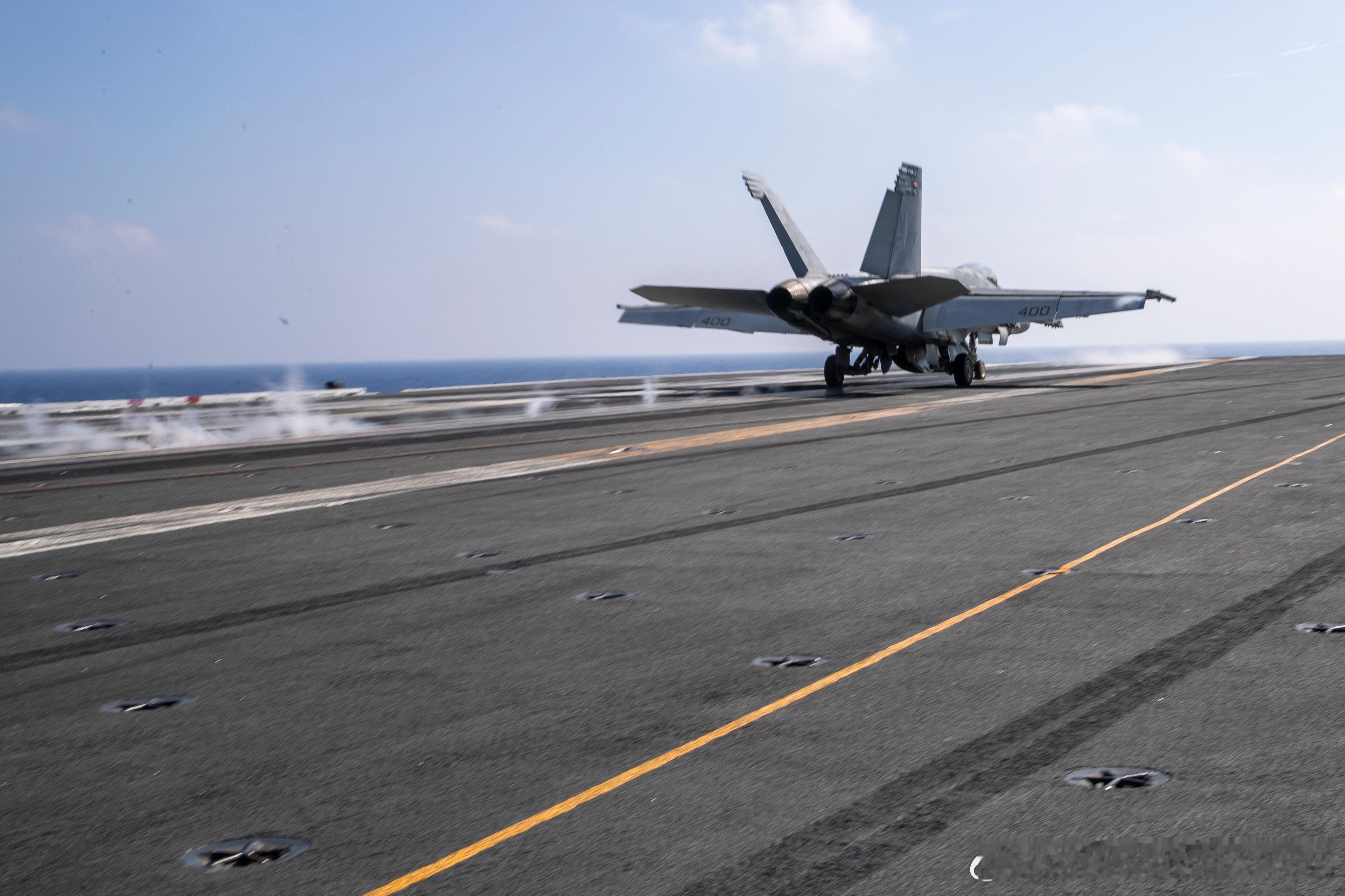 2025年6月18日，USS GEORGE WASHINGTON (CVN 73