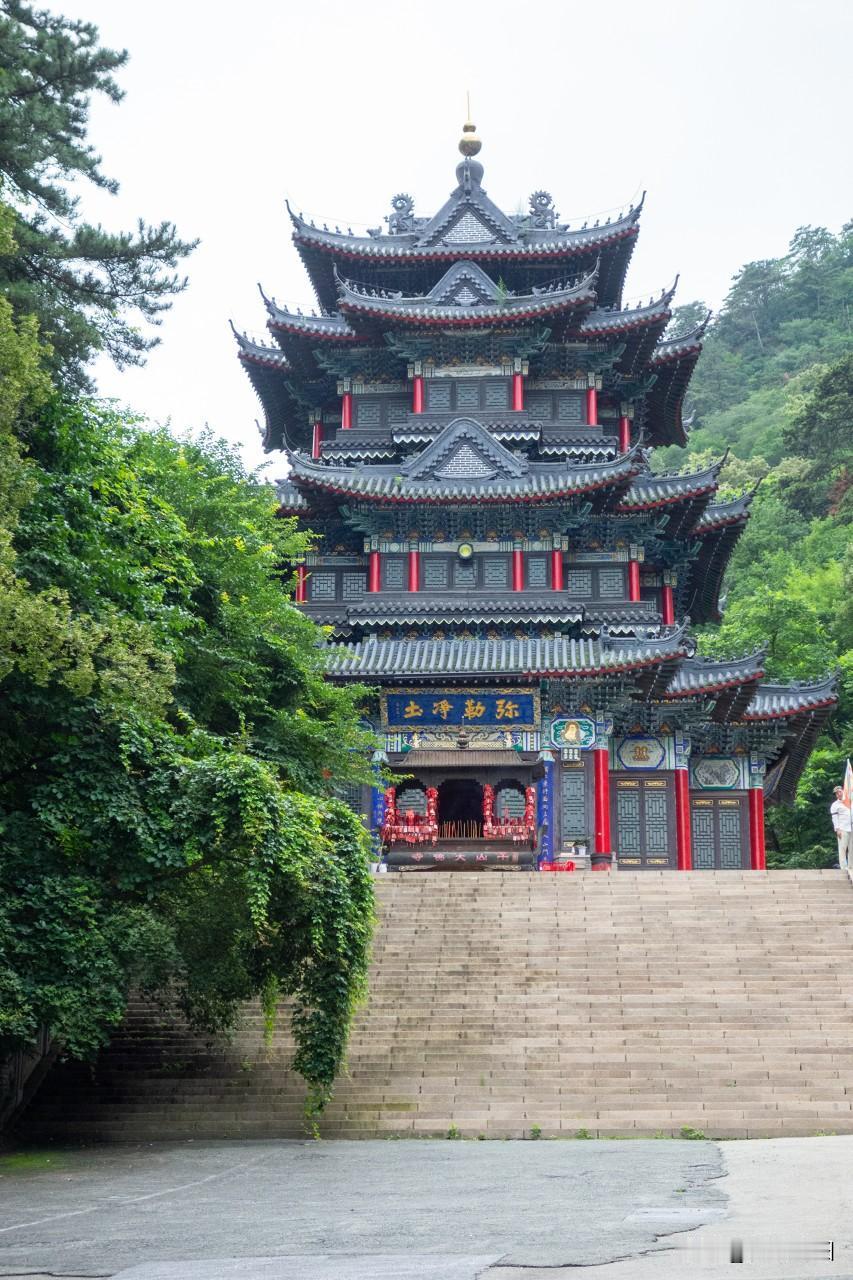 重磅福利！东北超赛事加持，辽宁39家景区免费游！附完整名单+预约攻略
 
好消息