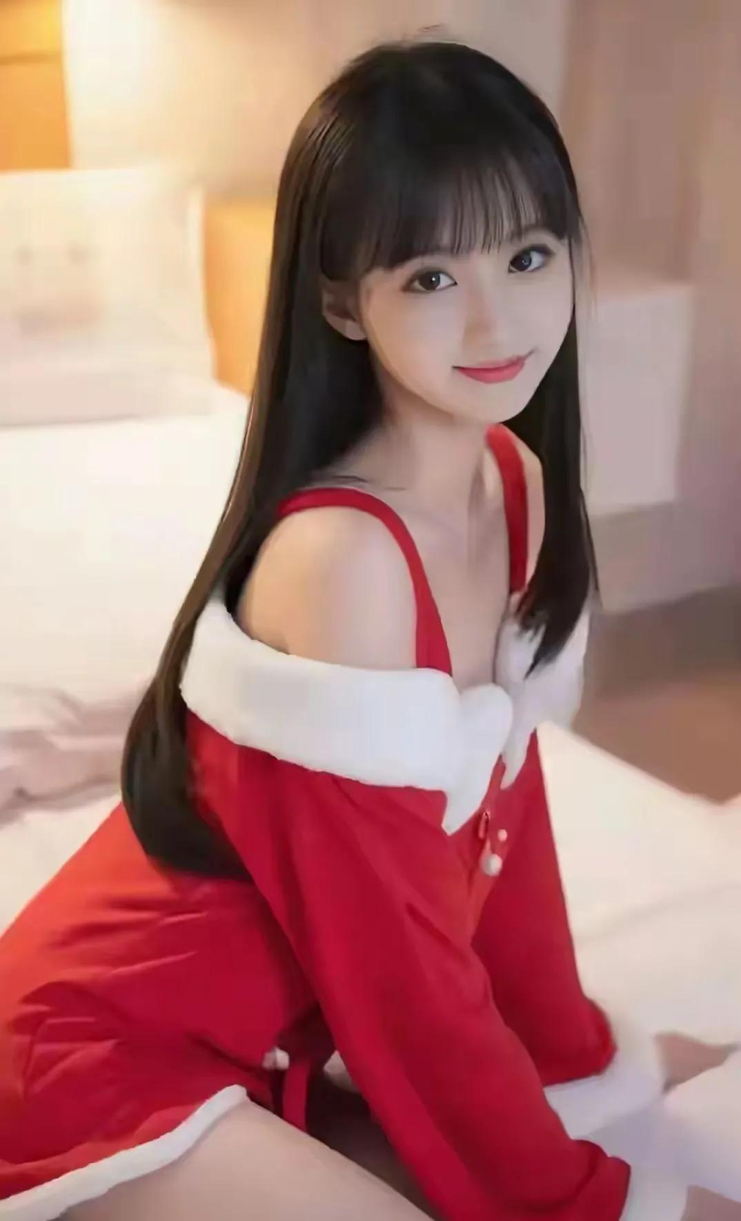 在那个阳光明媚的午后，妹妹鼓起勇气，望着正在耕作的哥哥，轻轻地问：“哥哥，做你女