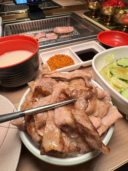 北京路！！一人食的快乐穷穷食堂！！！！