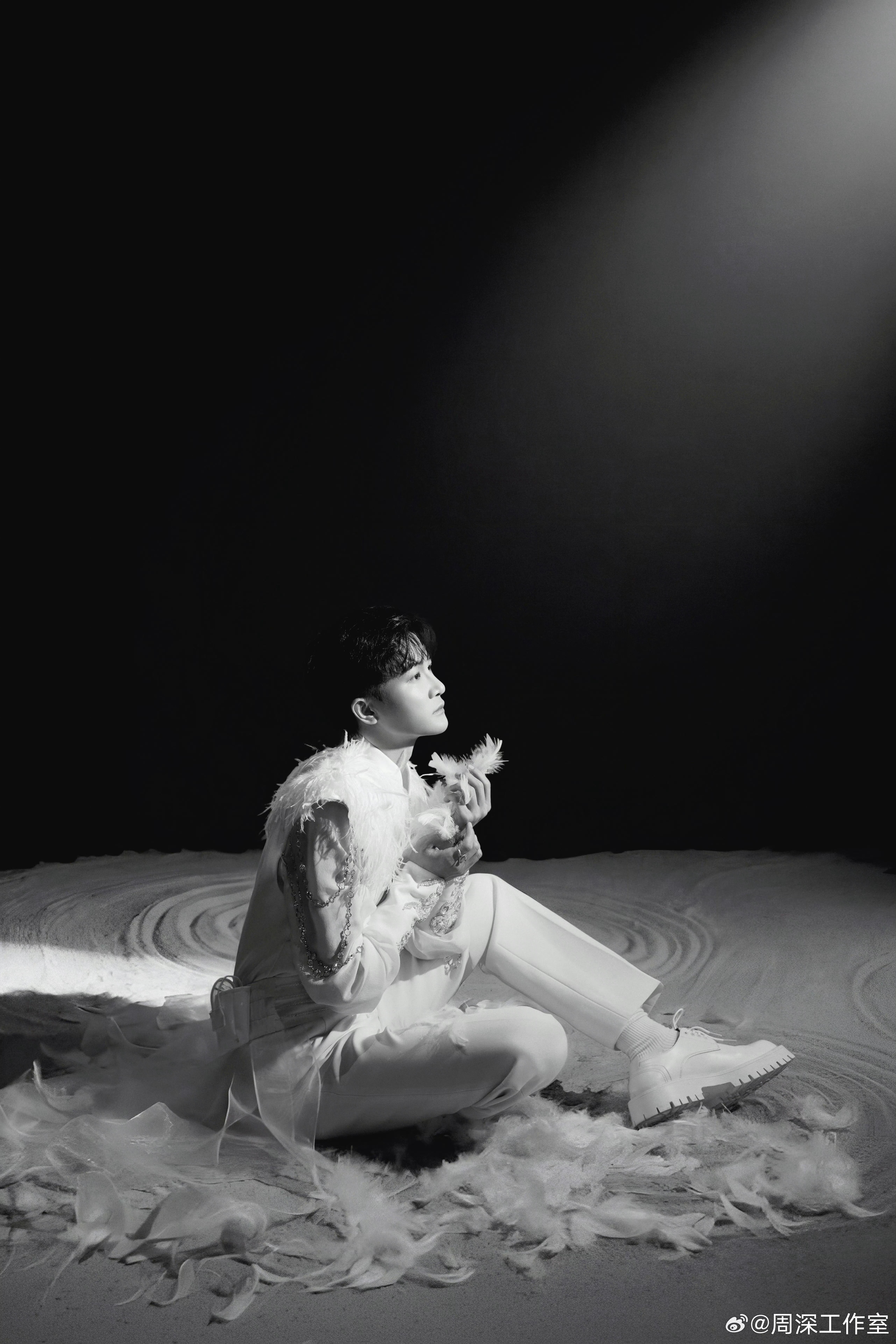 周深 清明听周深唱归来致敬先烈 [2026.04.05]🌟《春雪》分享网页链接