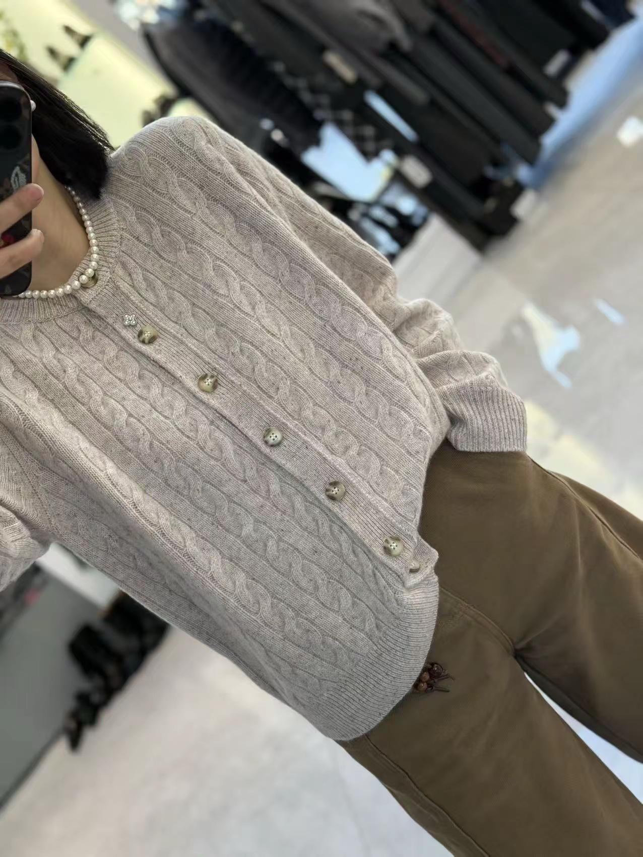 温暖牌百份百山羊绒冬季最后一单嘻嘻卖完上春装❤️❤️