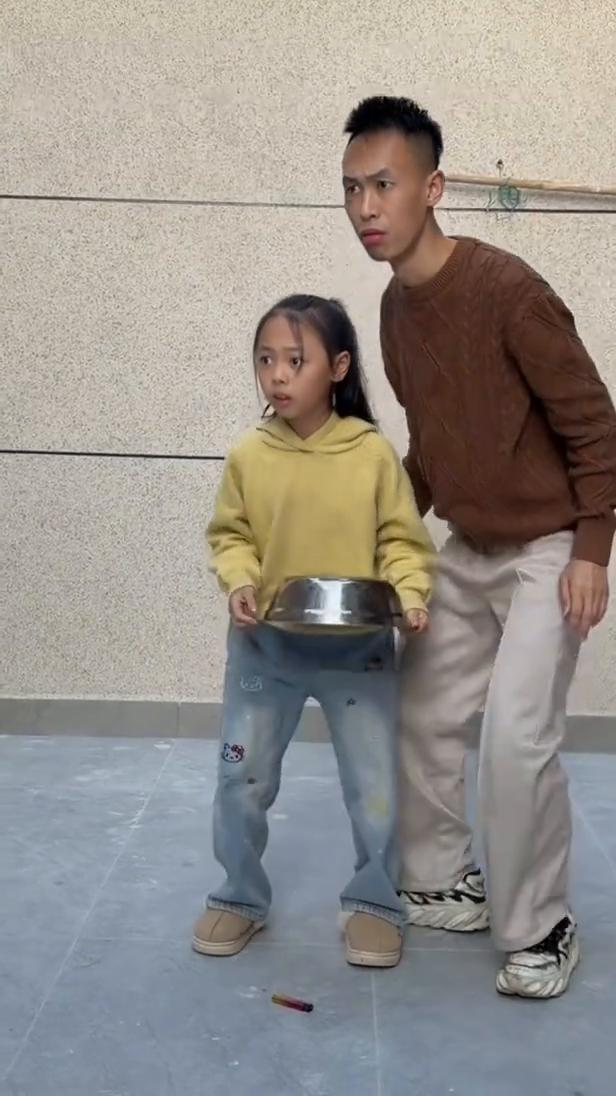 啊，哎呦我的妈，哈哈。