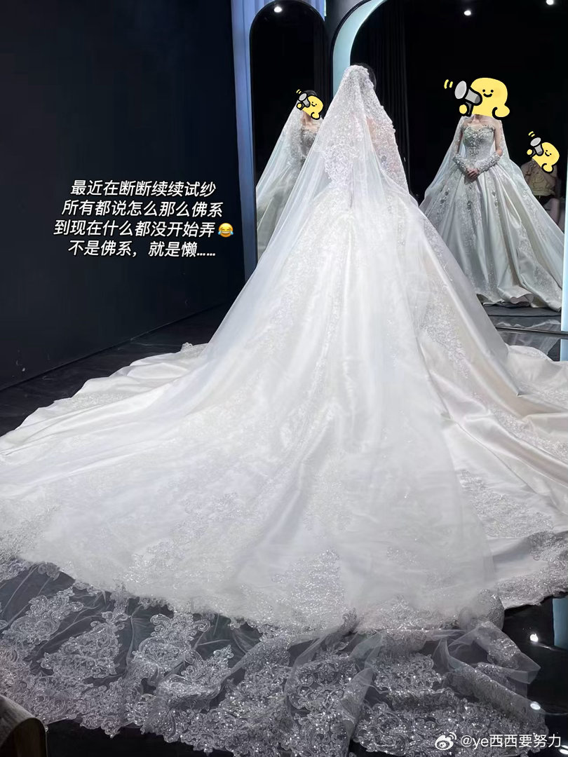 忙里抽忙，体验线下奇迹暖暖💍～ 