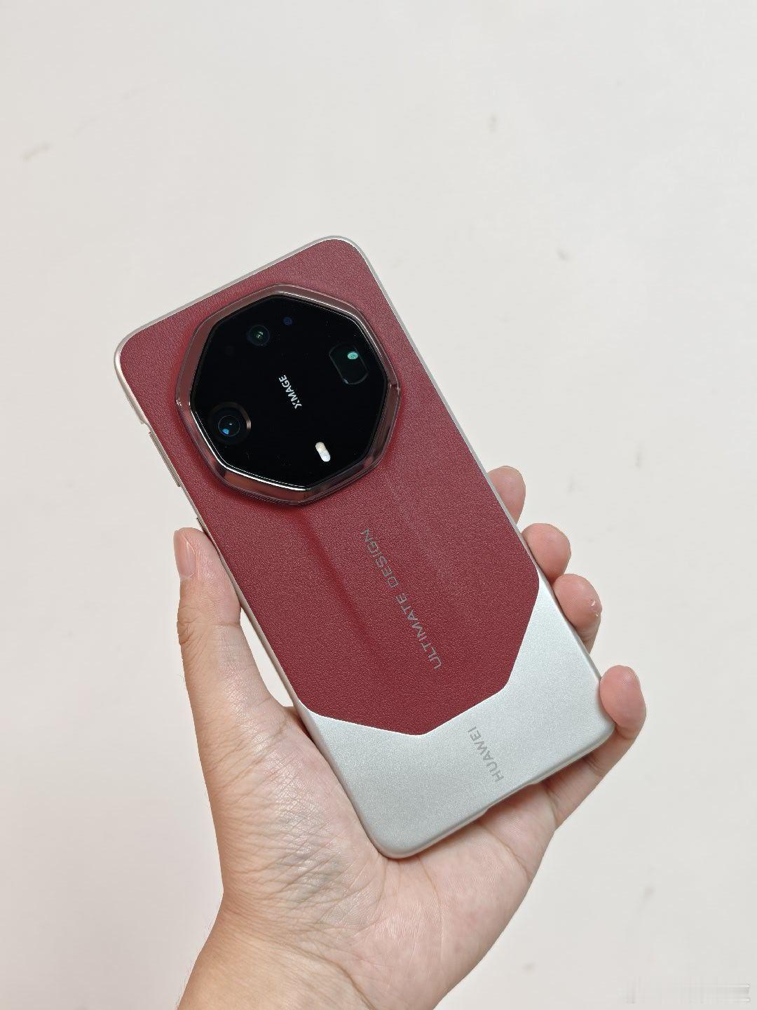 谁家有做华为Mate 90 RS的壳膜吗？我去看看！[doge] ​​​