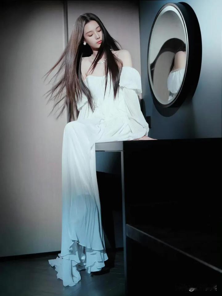 7.98万荣威纯电D6全新上市