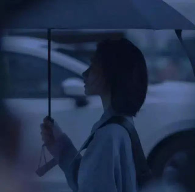 真正见过世面的女人是什么样子：菩萨的心肠，帝王的手段，智慧的大脑，傻傻的外表，知
