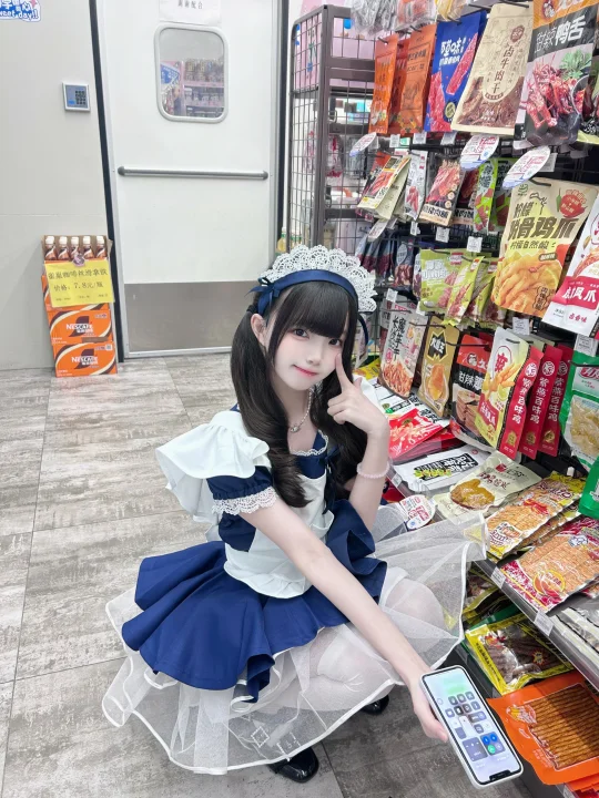 穿天使女仆在便利店这样拍好出片！