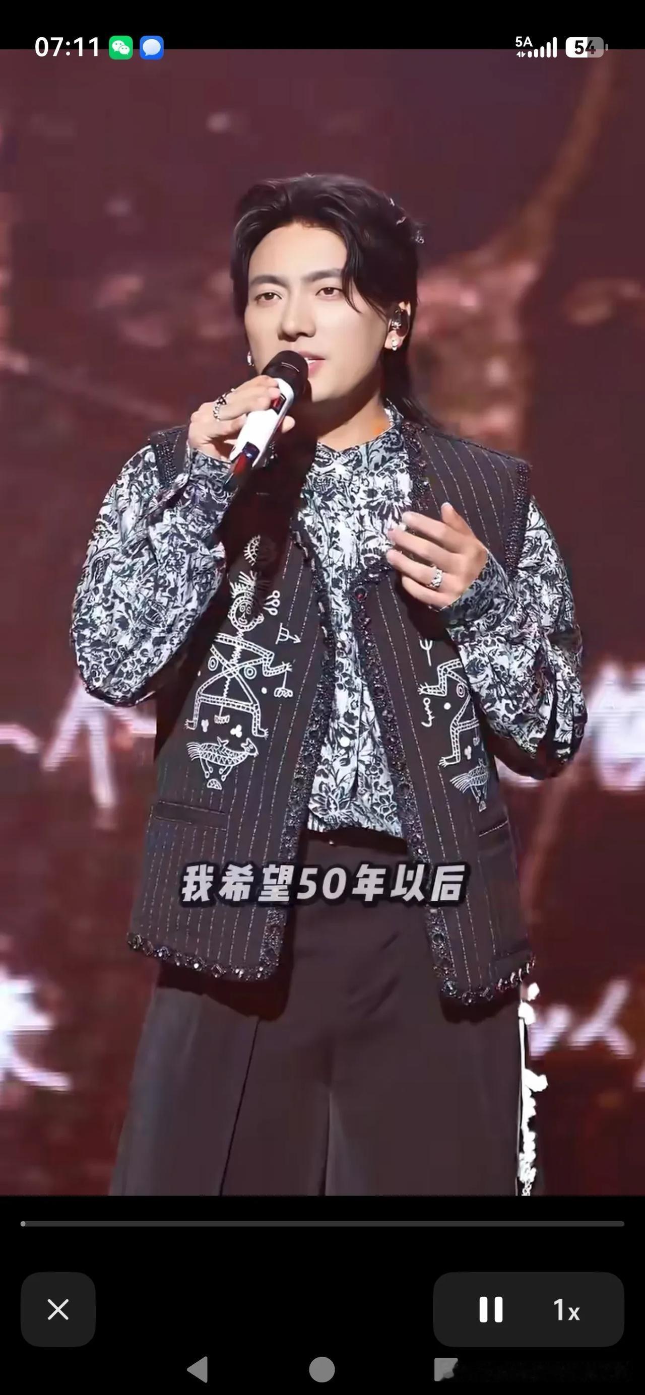 鼻子确实好看。