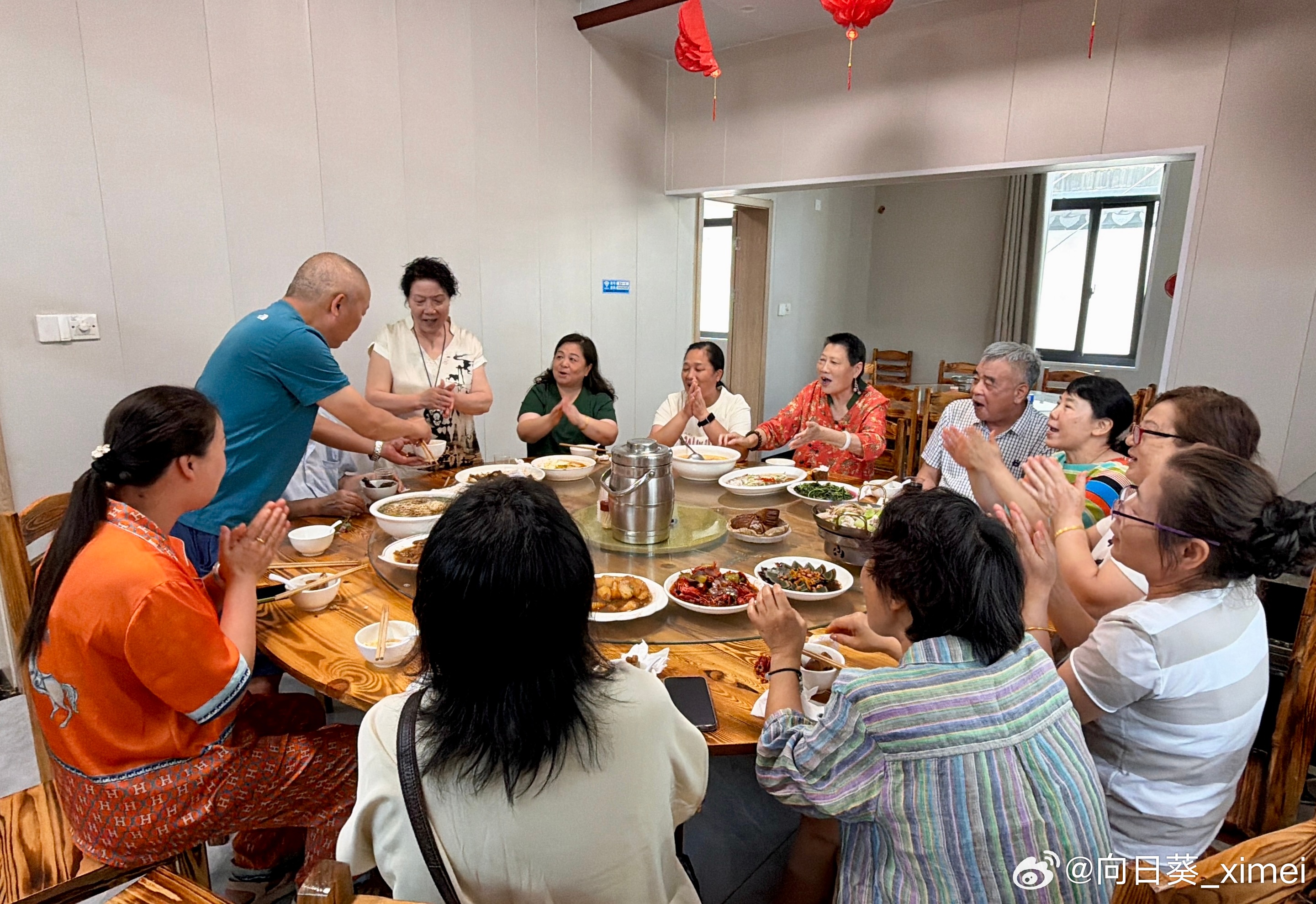 生活手记今天是我亲爱的师傅生日在此祝她身体永远健康、幸福、快乐！ 昆山·锦溪古镇