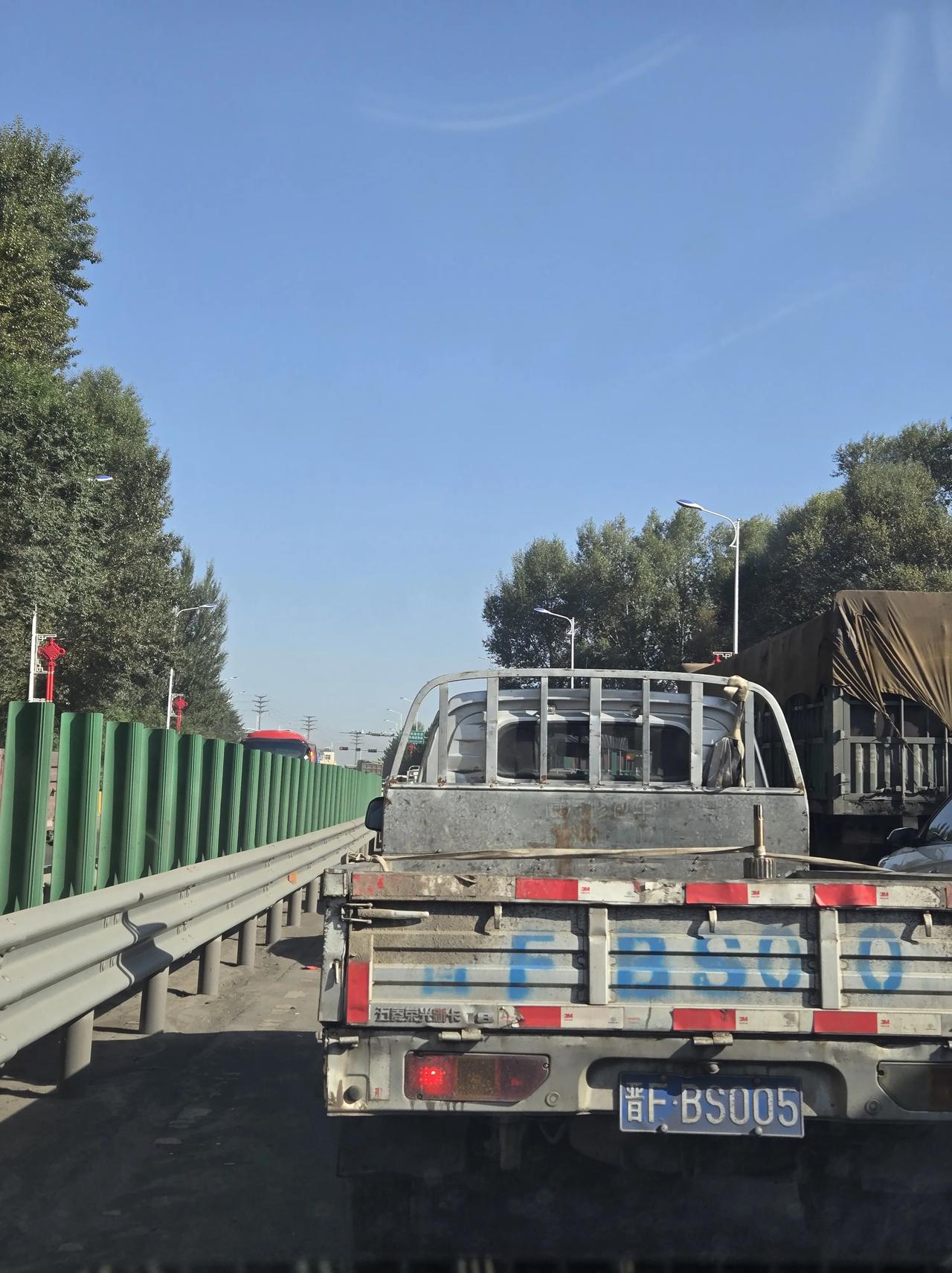 人生在世，因为是要赢别人，胜过别人吗？那么就会有无尽的痛苦，因为胜过别人又能如何