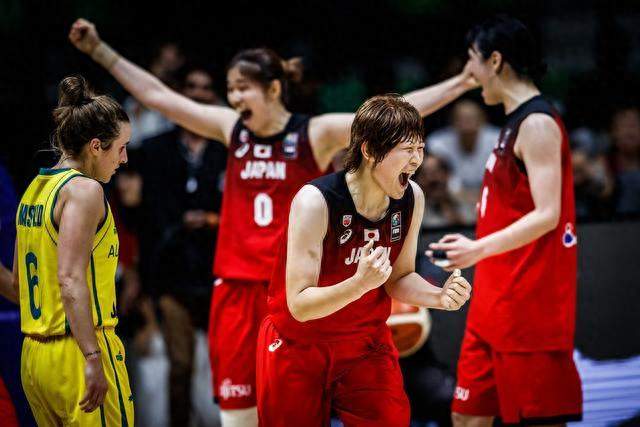 狂胜77分！亚运女篮上演悬殊对决