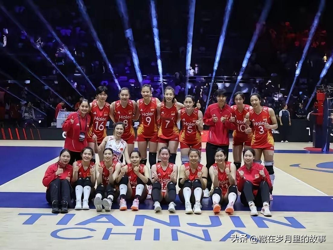 我喜欢现在这支中国女排的氛围，团结一心，努力向上，没有了那么多的帮帮派派，前尘往