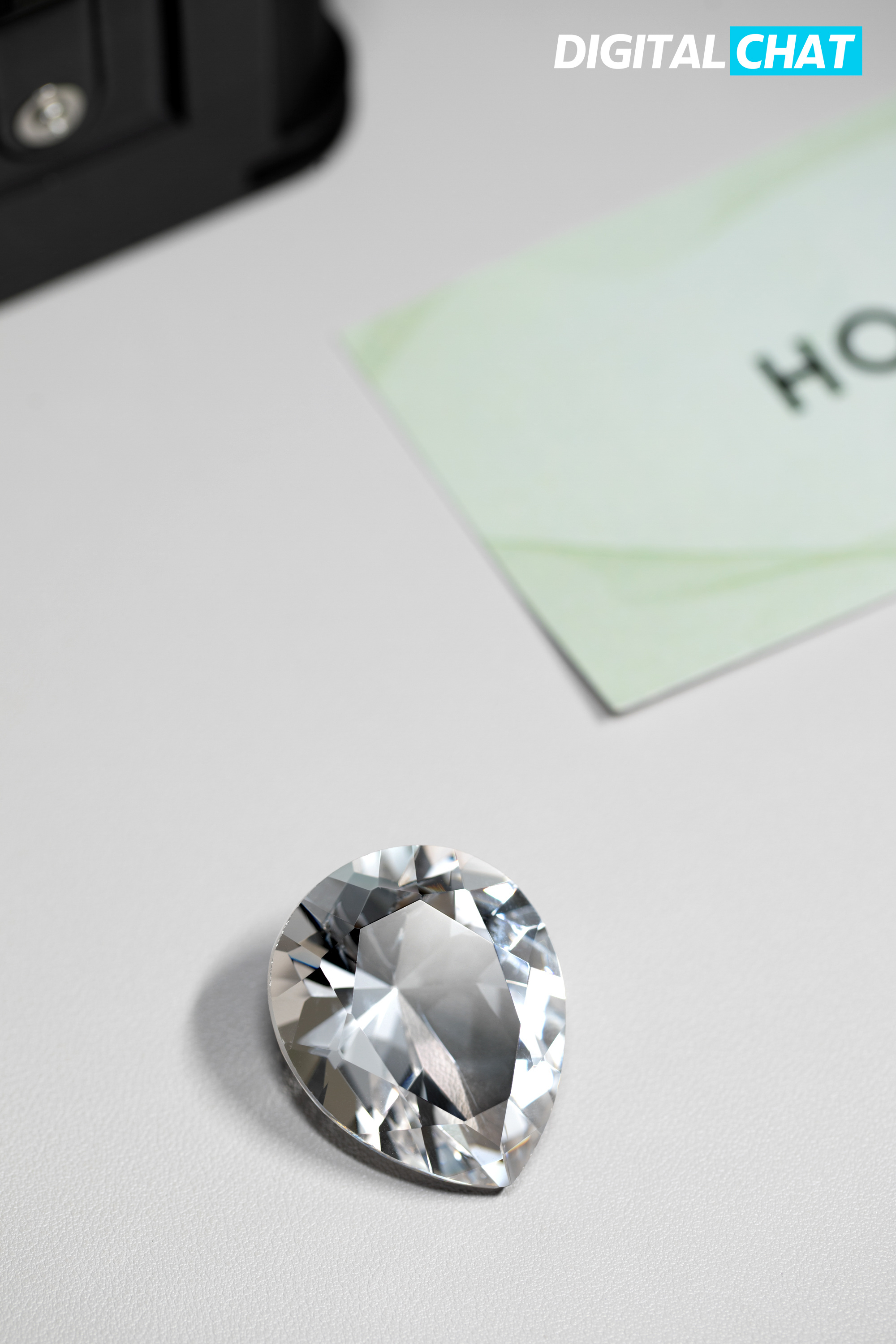 荣耀WIN游戏本邀请函惊现非洲之心 刚收到荣耀PC新品技术沟通会邀请函套装荣耀这