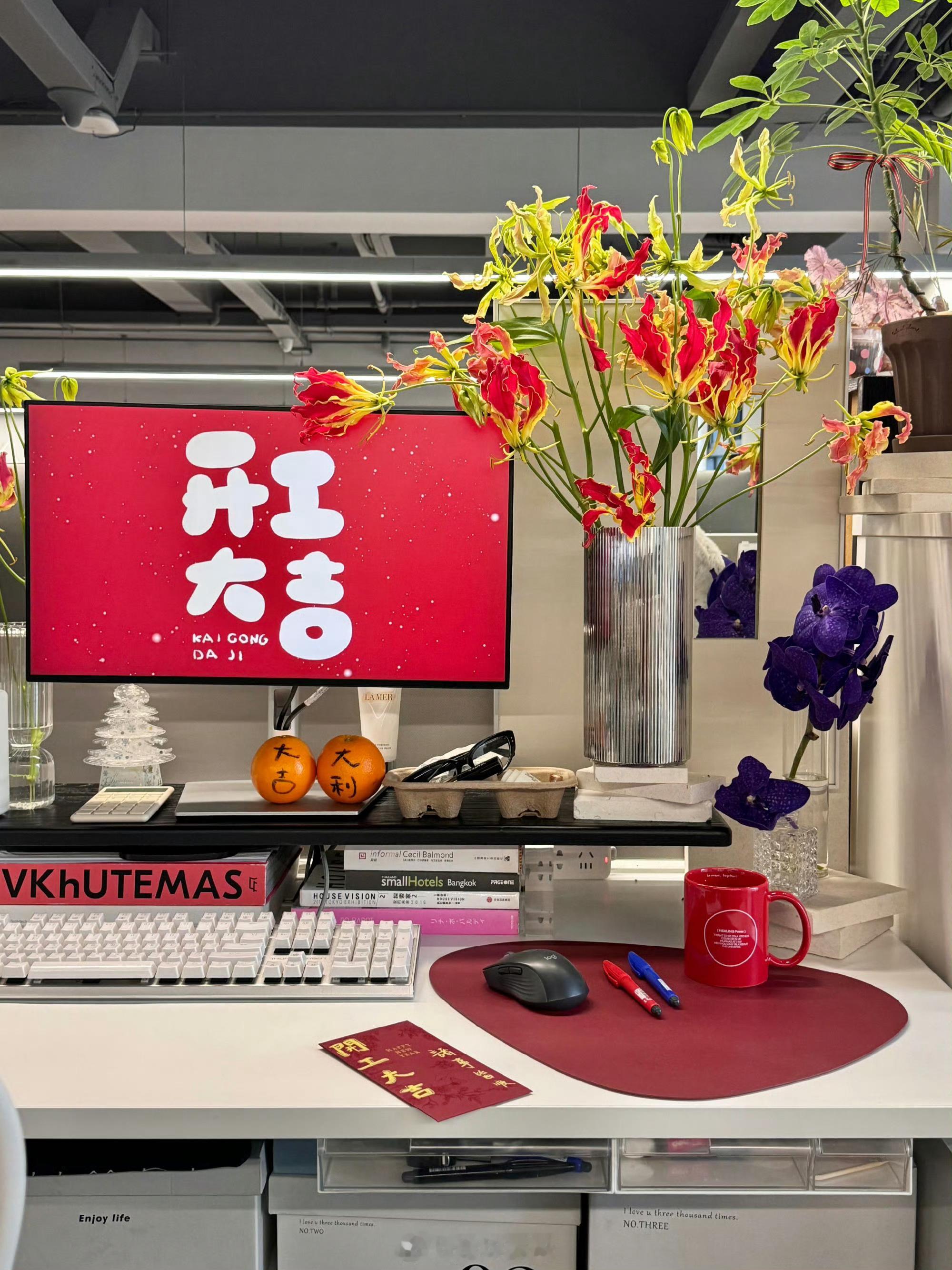 这届年轻人的开工仪式感赢麻了一年一度的开工仪式也开始卷起来了有的是发红包，有的是