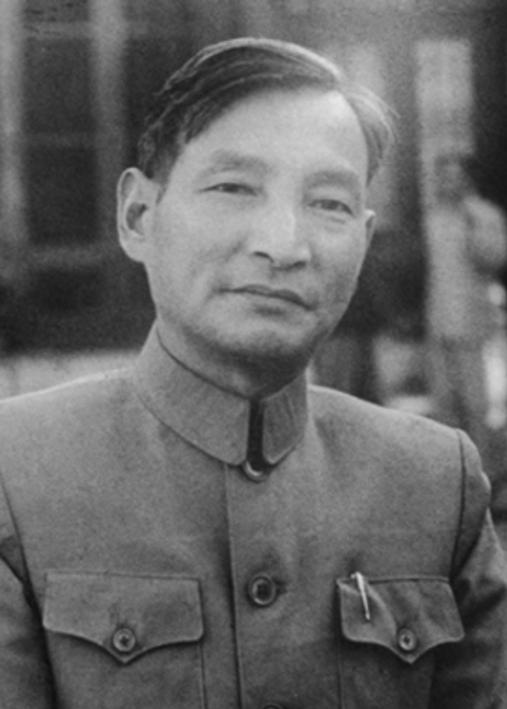 1947年，一敌军少校被我军俘虏，连长刚想审他。怎料，这名少校竟从容地说：“同志
