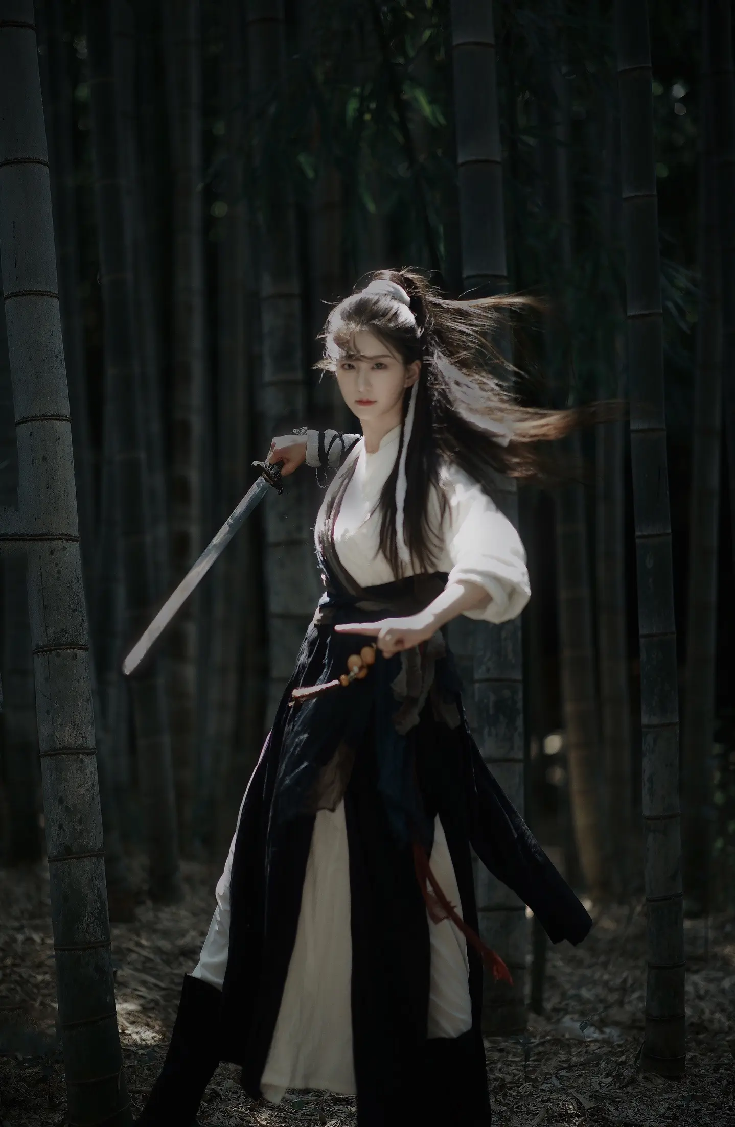 如果你向往自由  江湖也并非都是血雨腥风。