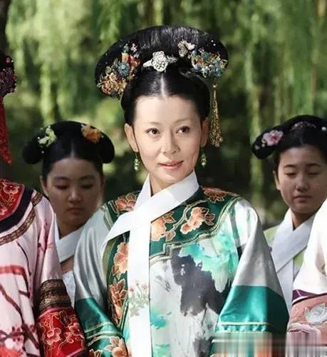 雍正皇帝还未登基前，齐妃李氏就已经为其生下了三子一女，并且获得放侧福晋的身份，与