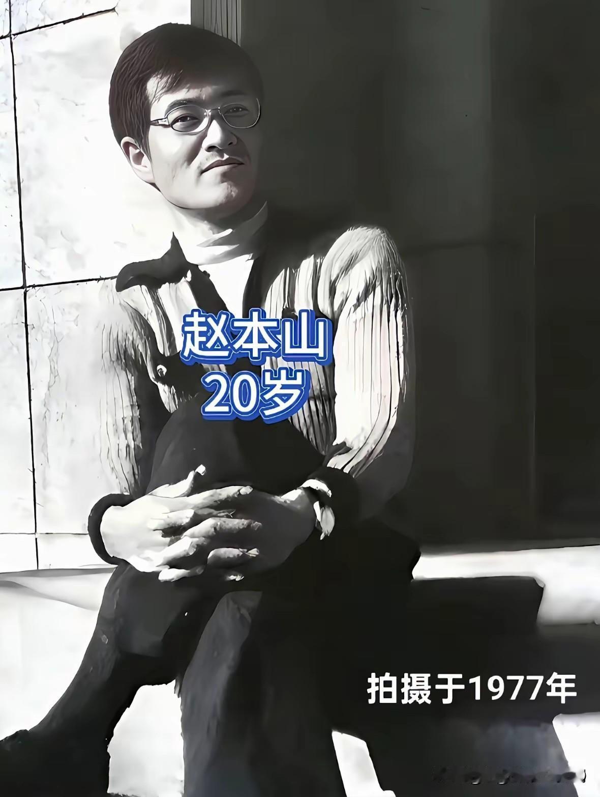 看出来这是哪个明星了没？用本山的话说: 小伙长得比较帅呆了！后期发展有点跑偏了[