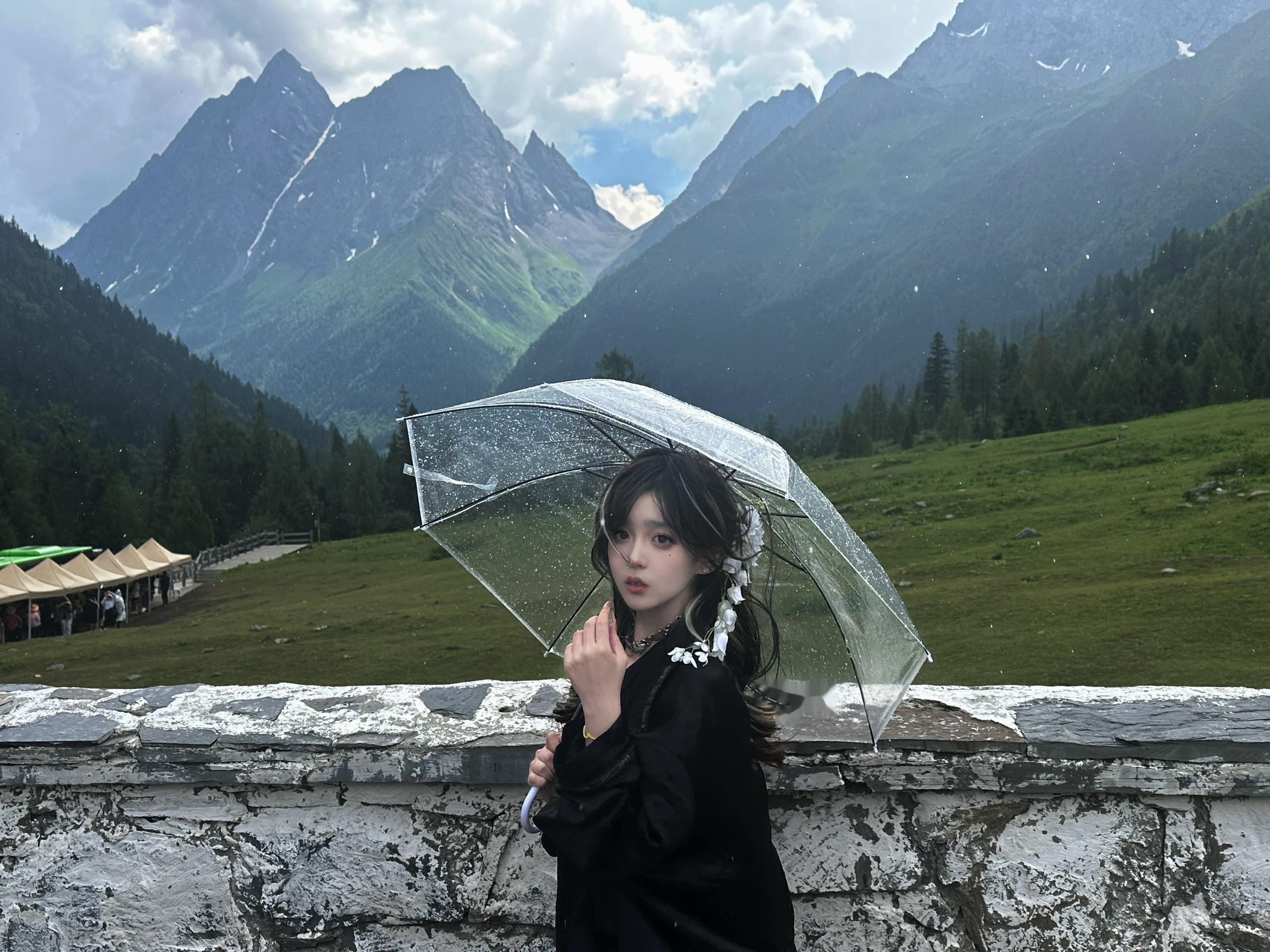 川西美景 雪山🏔 甜妹