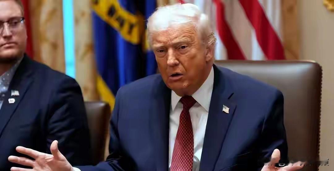 不打伊朗了？特朗普已签字，美国进入紧急状态，委代总统拿到军权