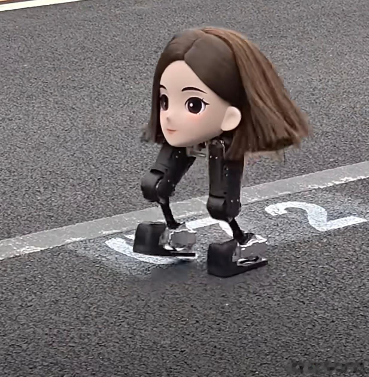 豆包变豆脚了没人觉得这玩意有些诡异吗，如果是晚上出来那不得到处吓人