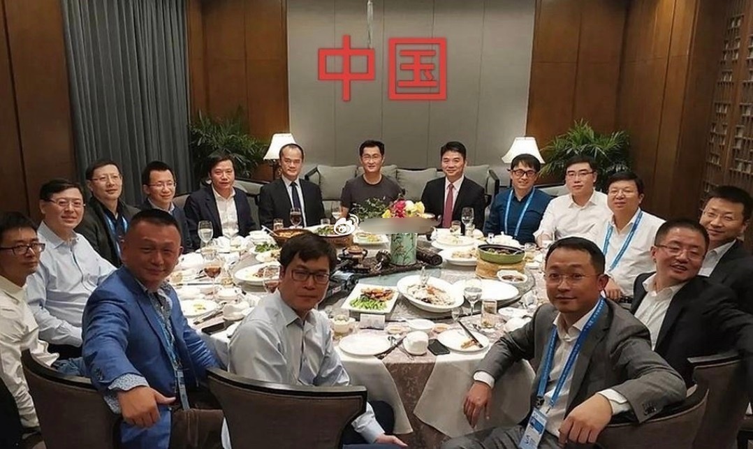 都是商业大腕，美国人一顿饭和中国人一顿饭的区别 
