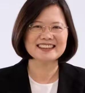蔡英文曾经罕见发声：“我是台湾人并没有错，我是中国人，因为我是念中国书长大的，受
