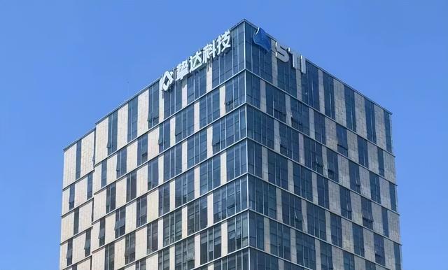 上海博士50天狂赚100亿！一根充电桩撬动沙特千亿市场，中国智造正在改写全球能源