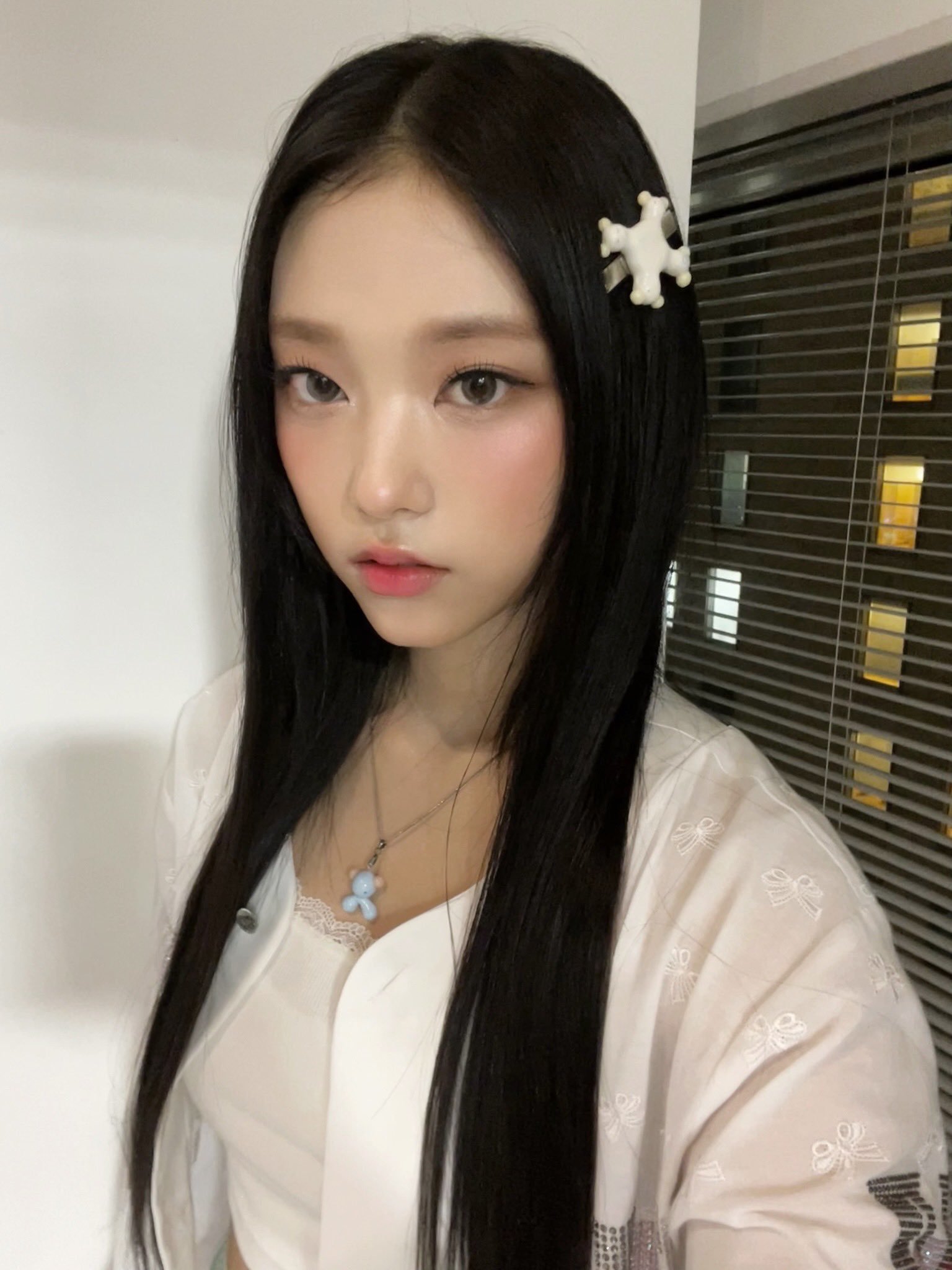 黑长直小猫！🐈🖤*haerin ​​​