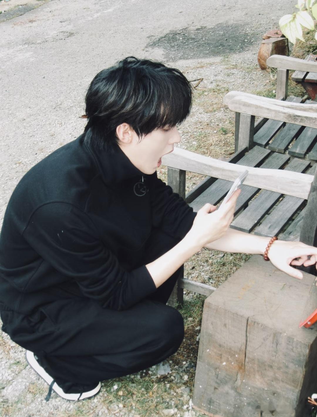 周翊然的一组日常图片～ 