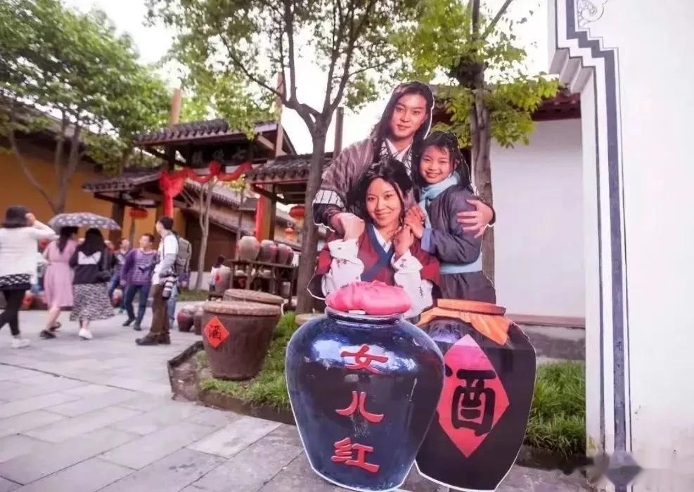 5A级景区侵权《武林外传》？已狂揽2亿游客。@武林外传官微 发布了一则情况说明，