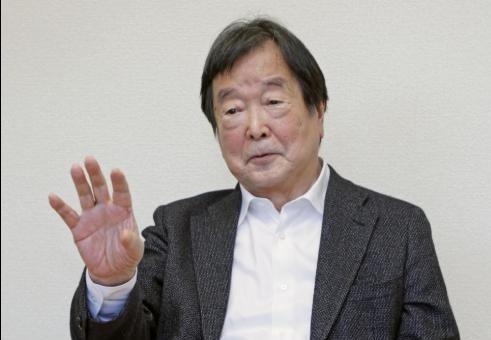 据共同社报道， 日本前外务审议官田中均在接受采访时说：“在日本，如果有人客观地看