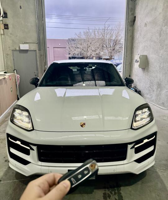 墨尔本刚刚收车2025 Porsche Cayenne GTS