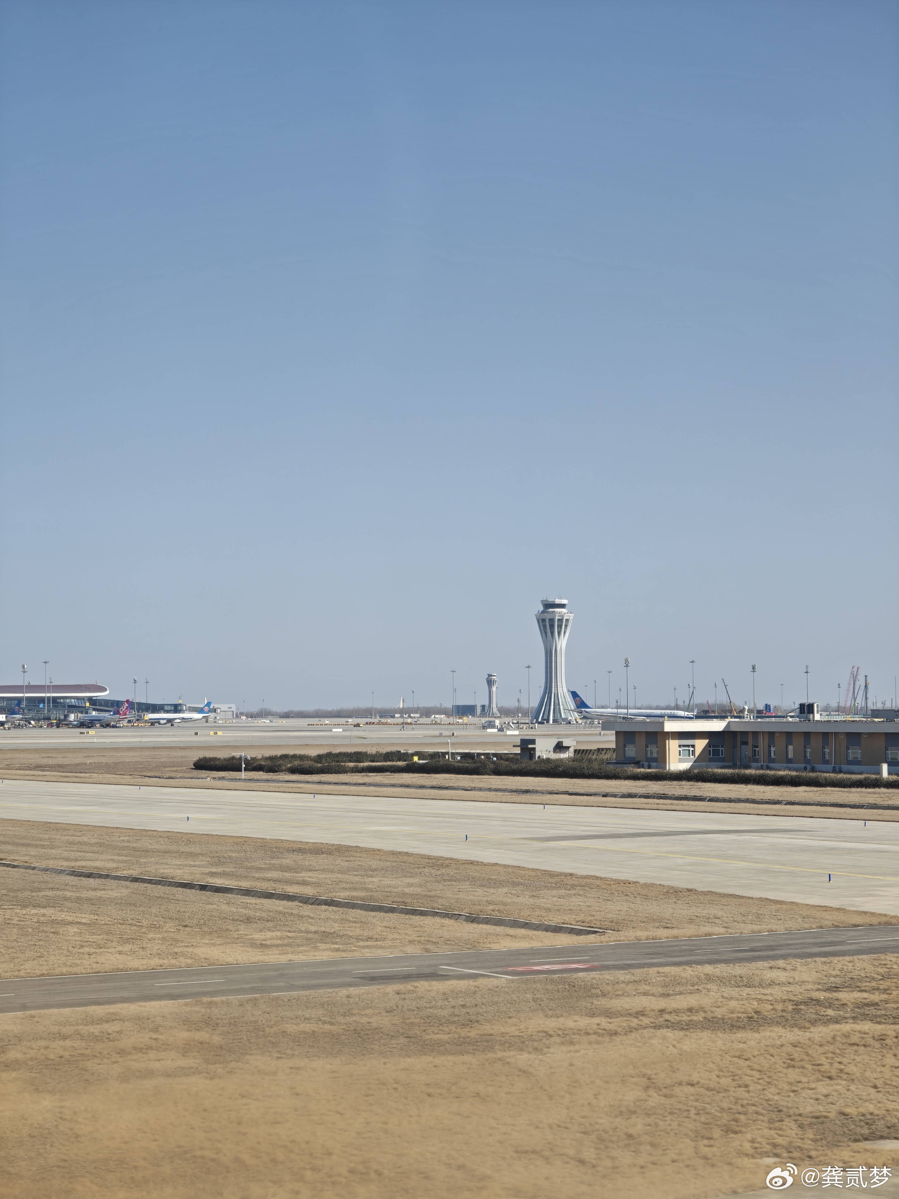 不是说北京下雪吗？ 北京·北京大兴国际机场