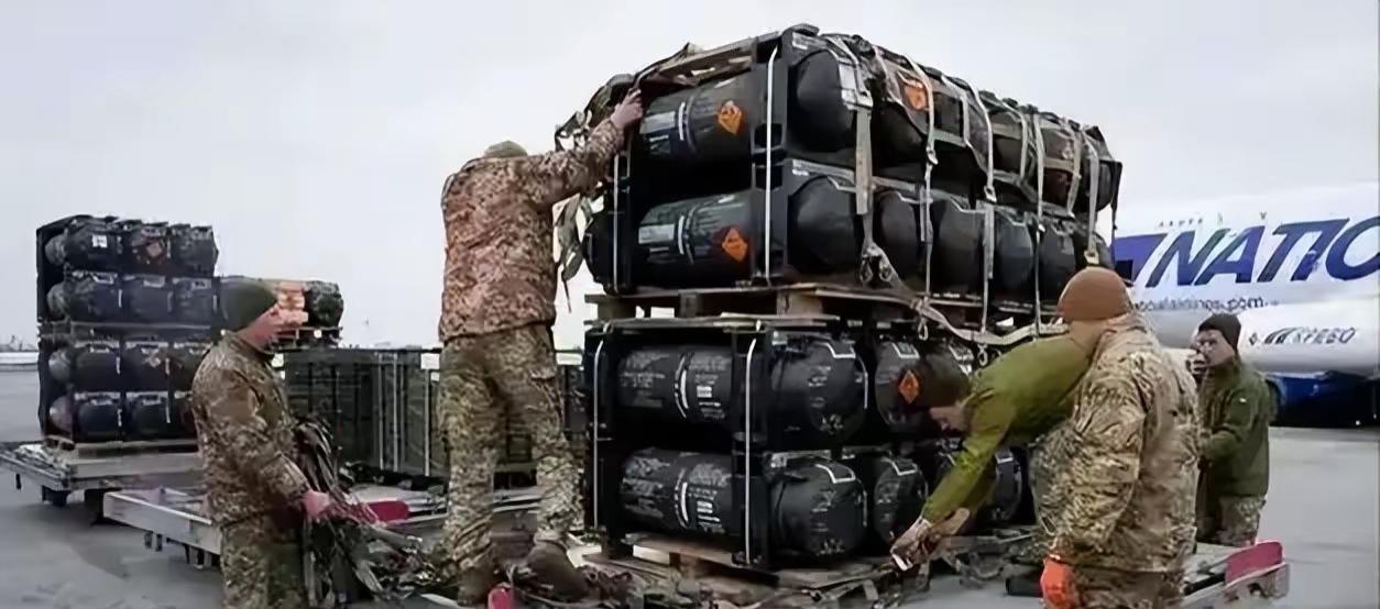 未来三周油价真会飙升吗 未来三周油价真会飙升吗？这还真不好说。之前油价就像坐过山