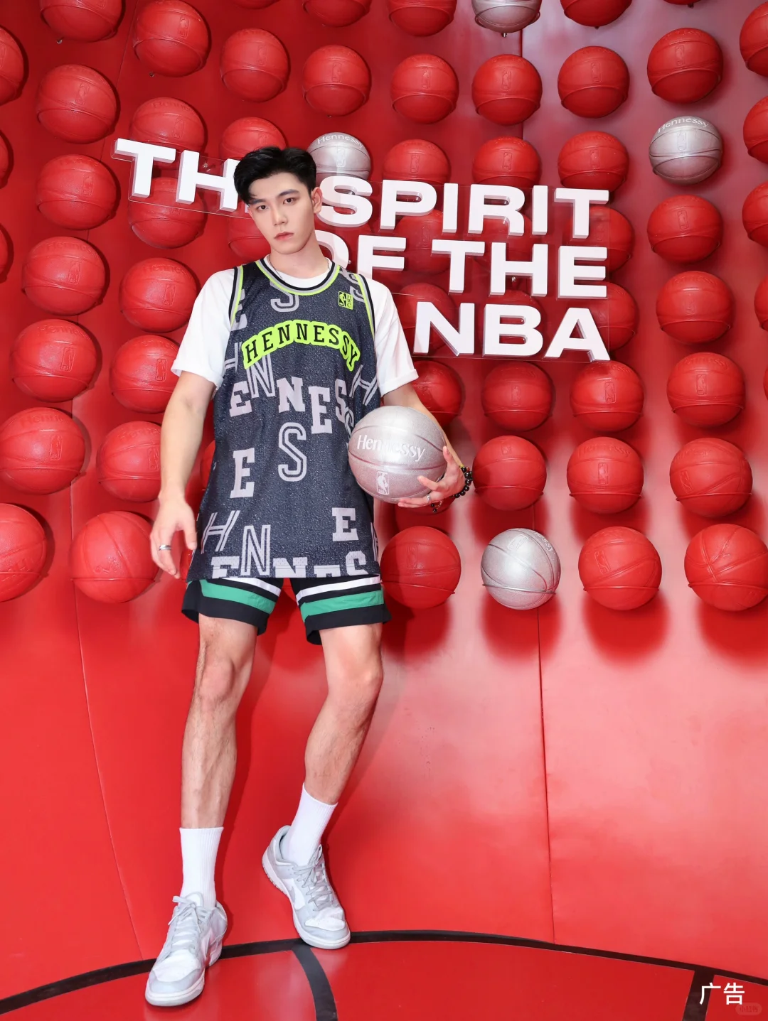 潮流打卡｜篮球与艺术的夏日碰撞🏀