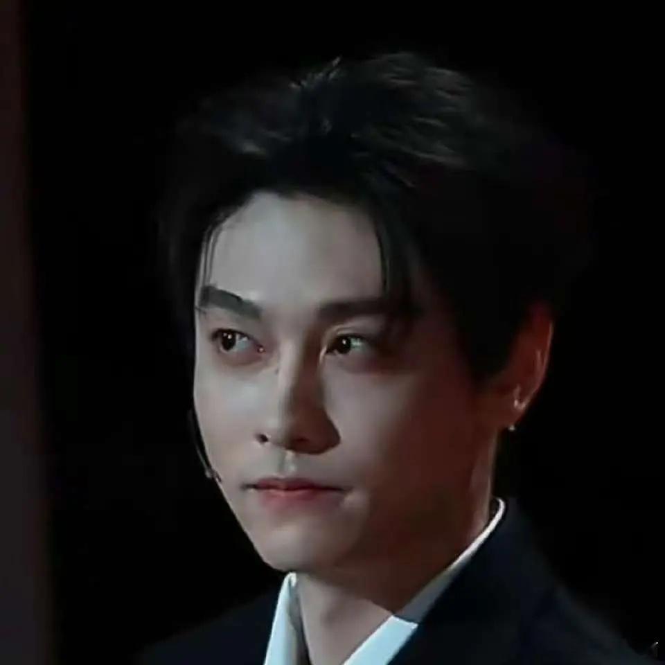 田栩宁成都 神本无相，常看常新 