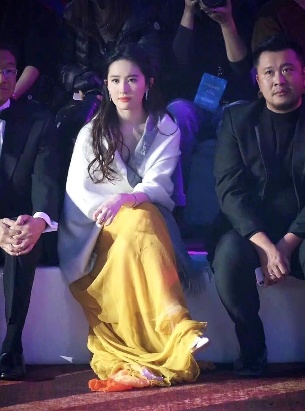 真的太美了，若是娶她需要什么条件？