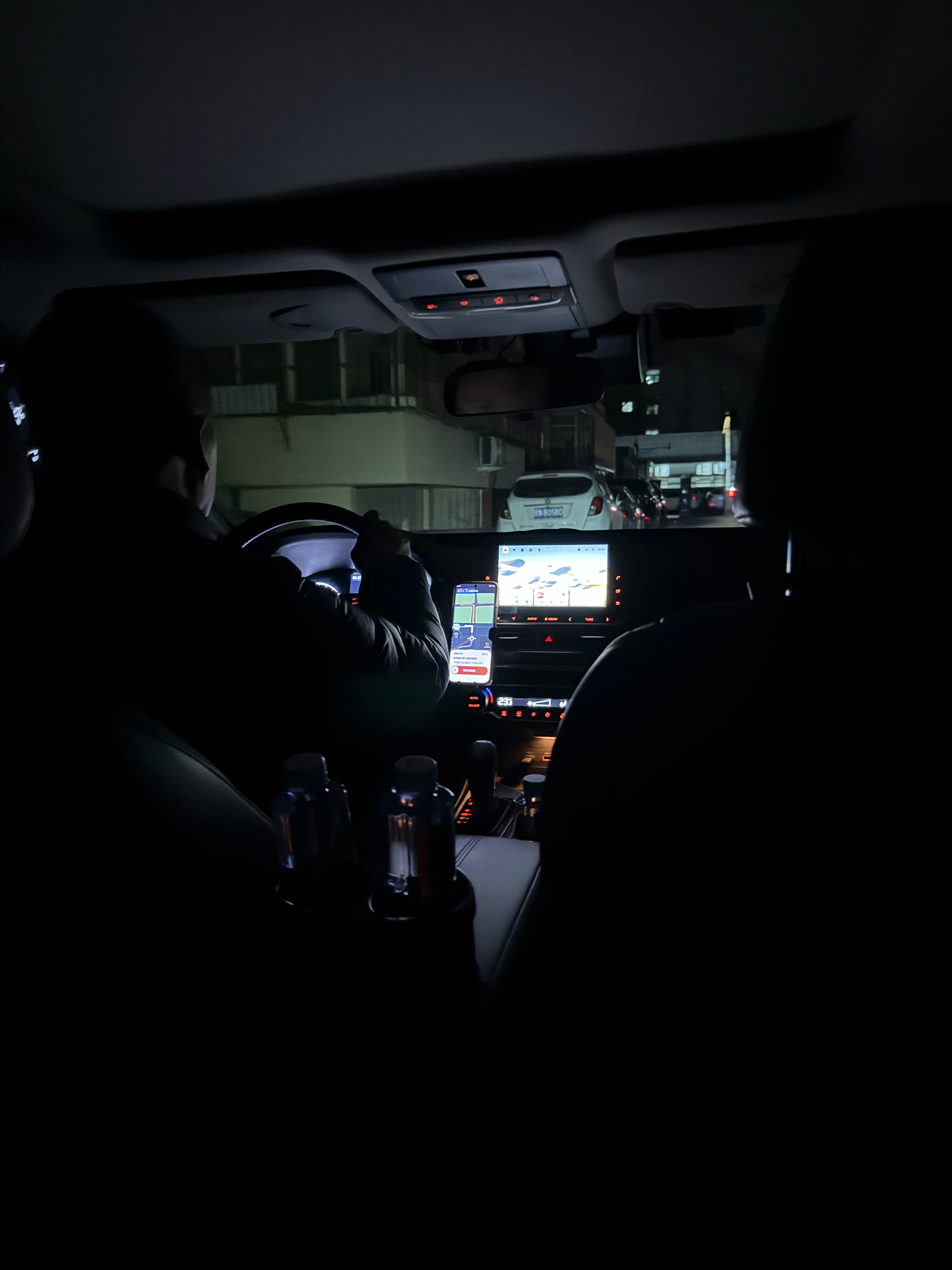 早上好~早班高铁，2025最后一差~其实养成生物钟之后，6点出门毫不费力 你是几