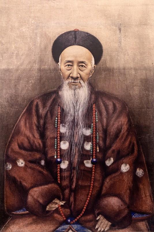 “张之洞临终前，没留遗言，只让人把三样东西摆在他床前：
✅ 一截生锈的铁轨（汉阳