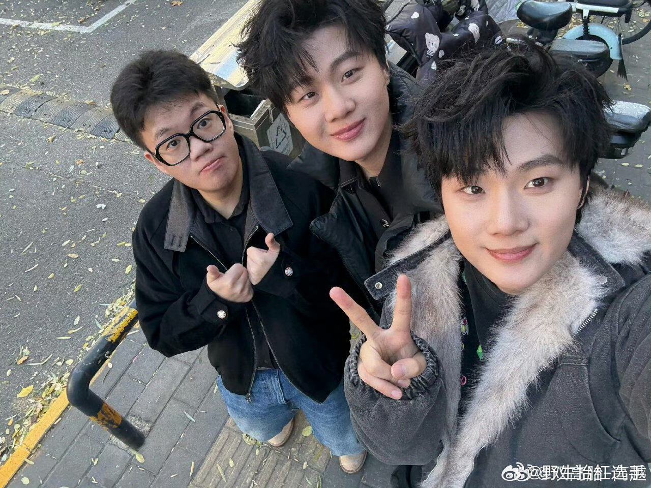 酷滕推荐王天放双高胎上桃花坞酷滕直播直接喊话！安利王天放双高胎去桃花坞，那我就狠