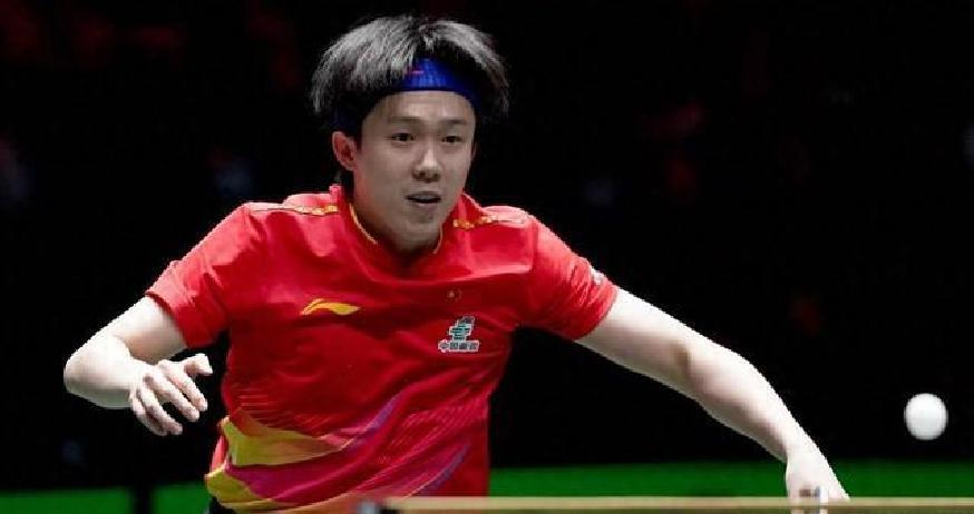 成都的乒乓球混团世界杯第二阶段，12月4日这天，八强球队拼得你死我活，中国队直接